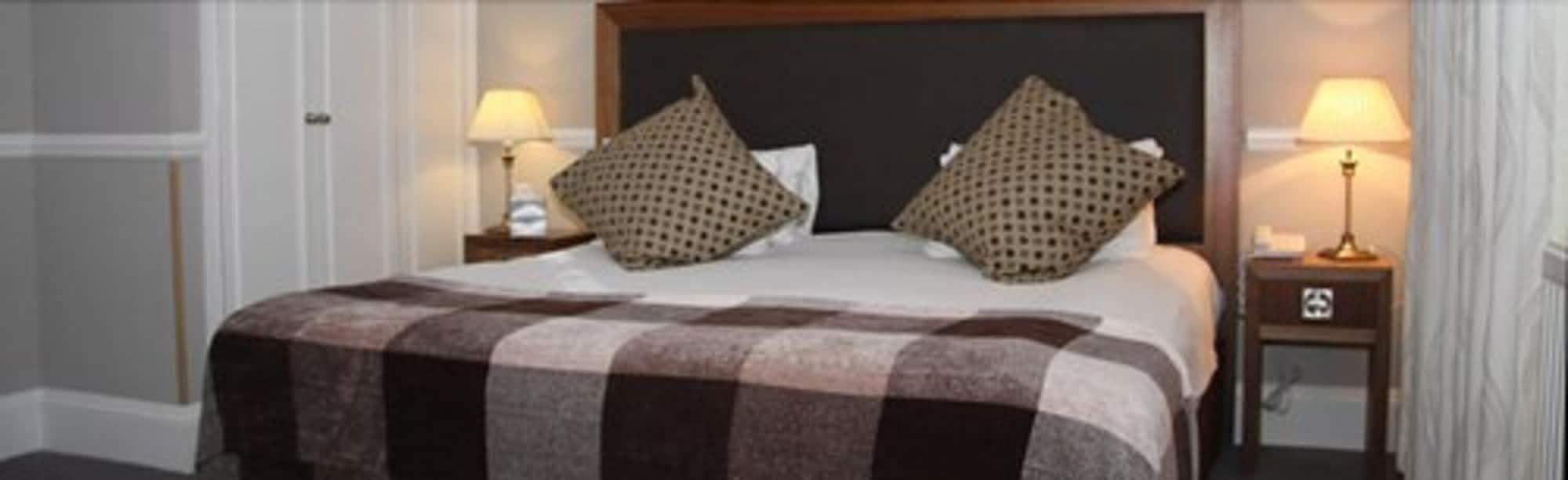 Hatton Court Hotel Gloucester Eksteriør billede