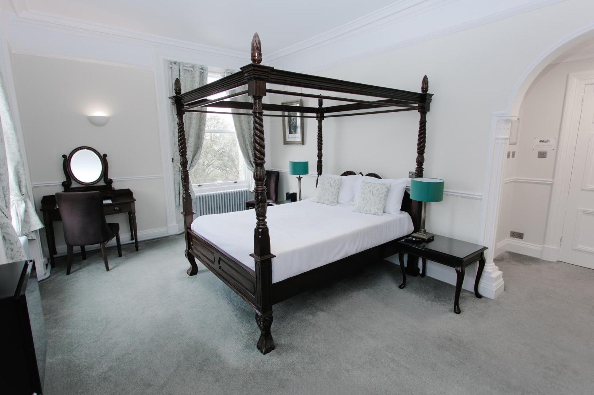 Hatton Court Hotel Gloucester Eksteriør billede