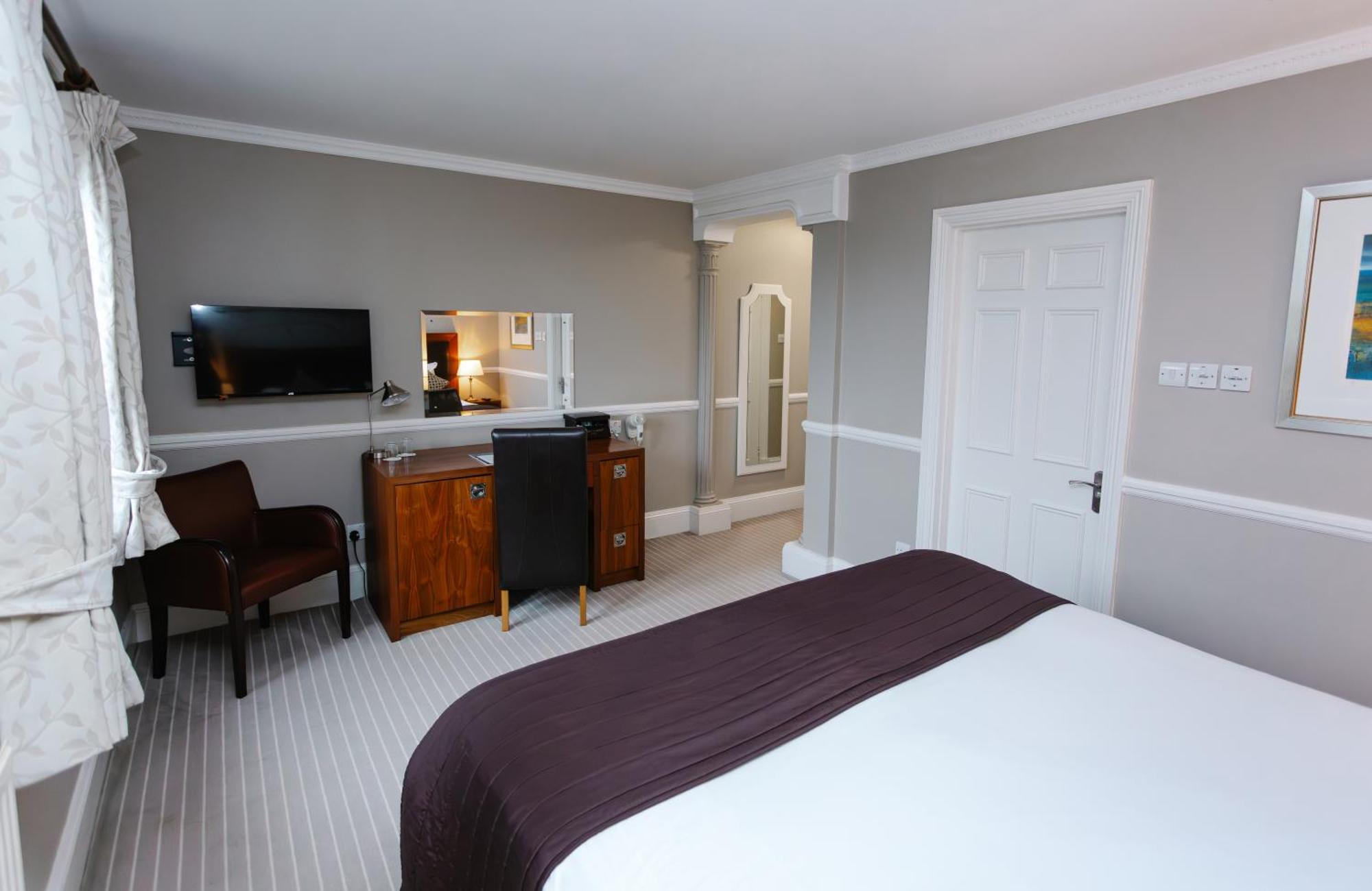 Hatton Court Hotel Gloucester Eksteriør billede